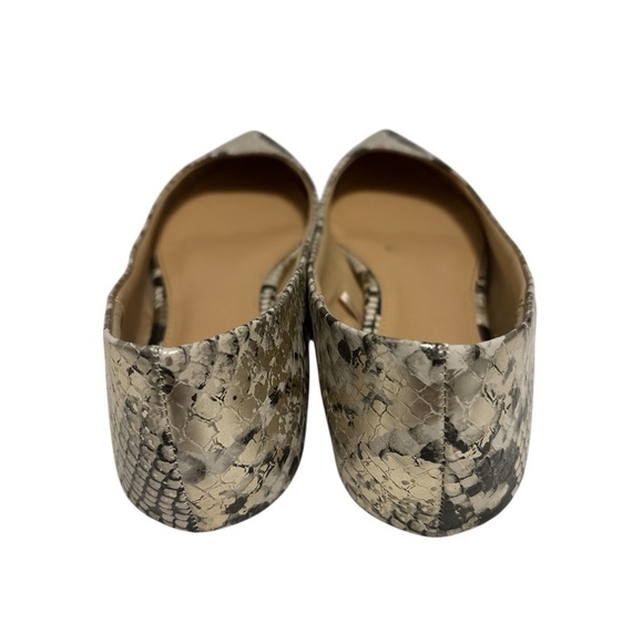 Express Black and Cream Snakeskin Flats Size: 9 - Picture 3 of 8